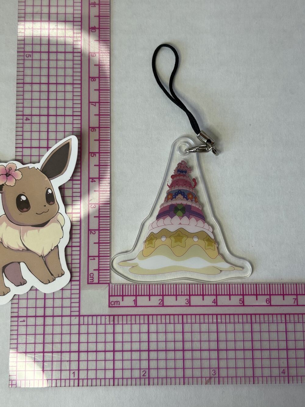 Pokemon 2021 Gigantamax Alcremie Acrylic Swing Keychain Charm
